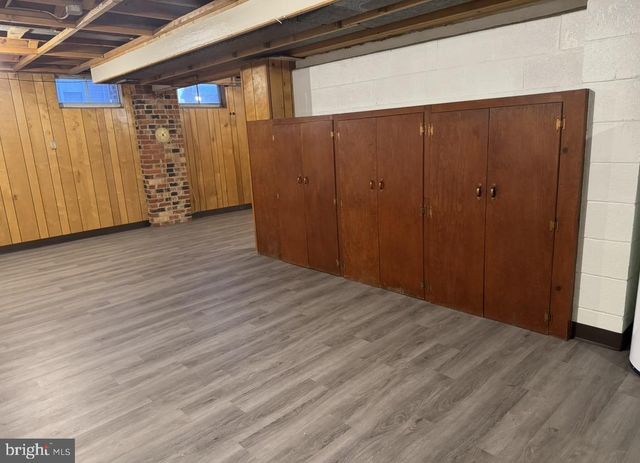 156 N FUNK ST, Strasburg, VA 22657