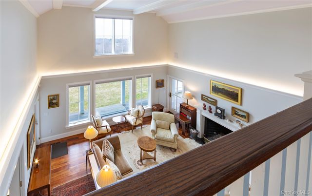34 Meeting House Road, Pawling, NY 12564
