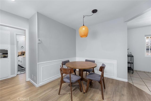 240 Hampton Drive, Venice, CA 90291