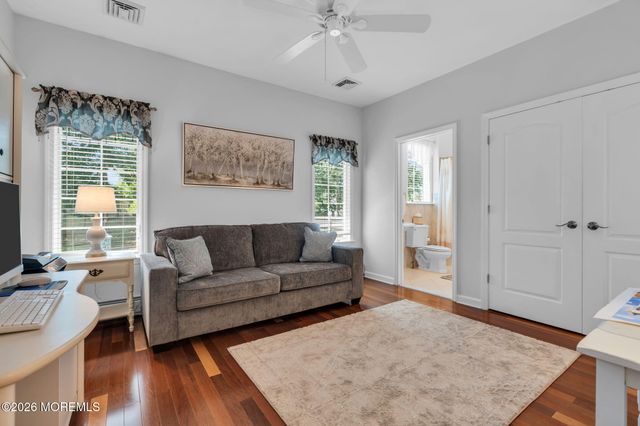 490 Arlington Avenue S, Bayville, NJ 08721
