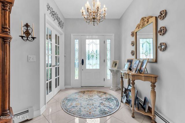 490 Arlington Avenue S, Bayville, NJ 08721
