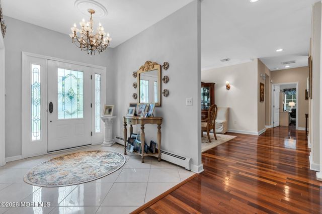 490 Arlington Avenue S, Bayville, NJ 08721