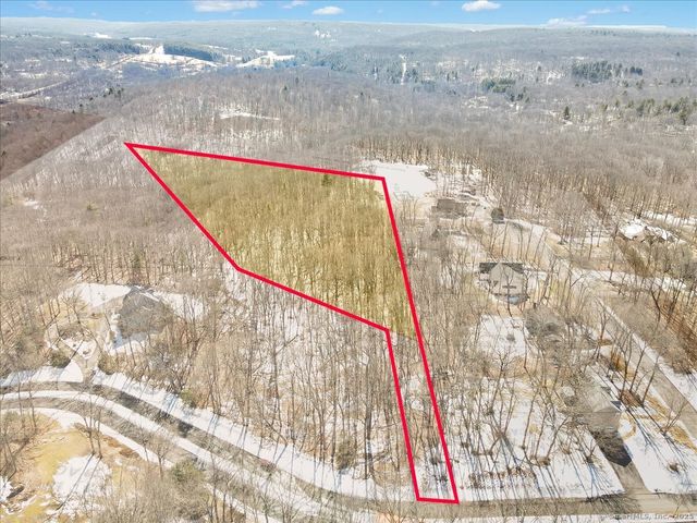77 Timber Trail, Coventry, CT 06238