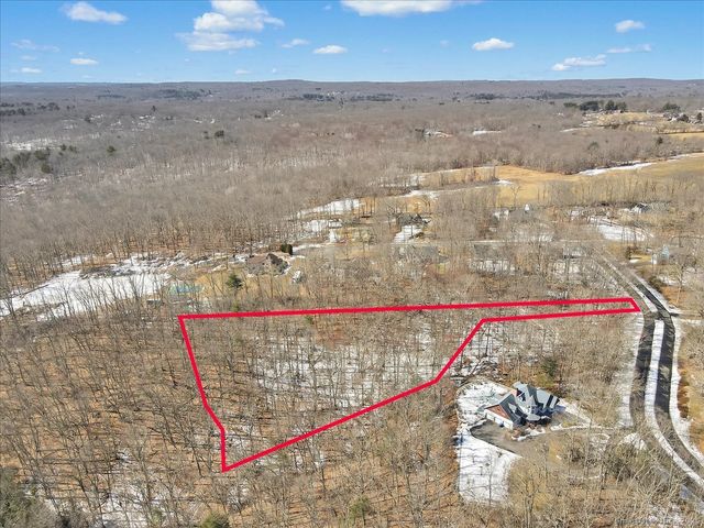77 Timber Trail, Coventry, CT 06238