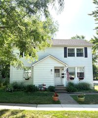 539 S 2nd Street 539, West Dundee, IL 60118