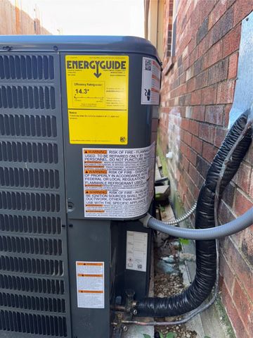 4712 Barnhill Lane, Fort Worth, TX 76135