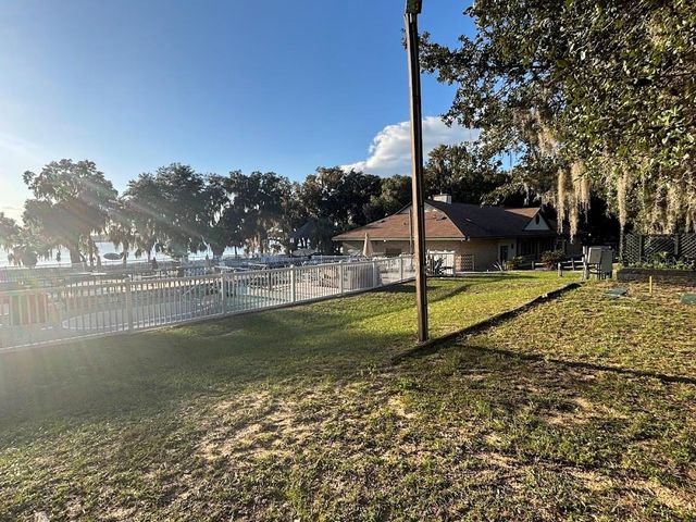 25229 NE 142ND STREET 229, Fort Mc Coy, FL 32134