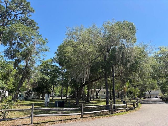 25229 NE 142ND STREET 229, Fort Mc Coy, FL 32134