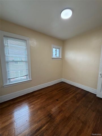 1441 W Euclid Street, Detroit, MI 48206