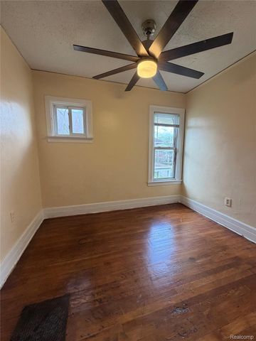 1441 W Euclid Street, Detroit, MI 48206