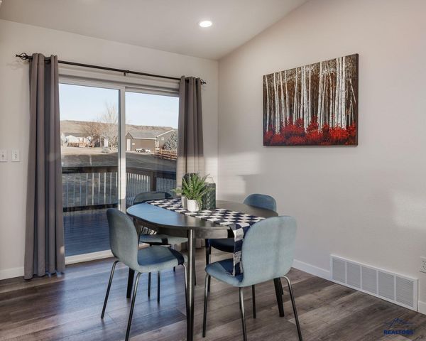 2714 WILDHORSE DR, Rapid City, SD 57703