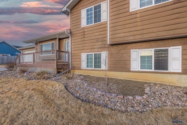 2714 WILDHORSE DR, Rapid City, SD 57703