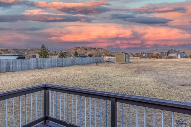 2714 WILDHORSE DR, Rapid City, SD 57703