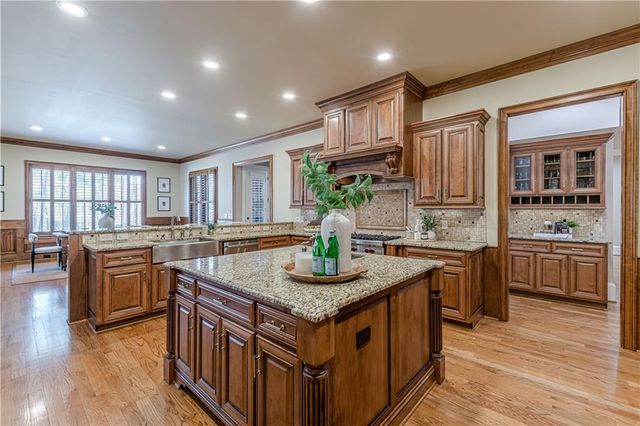 13037 Overlook Pass, Roswell, GA 30075