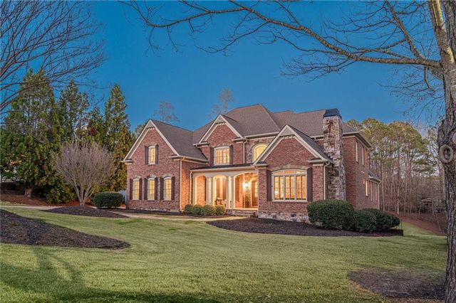 13037 Overlook Pass, Roswell, GA 30075