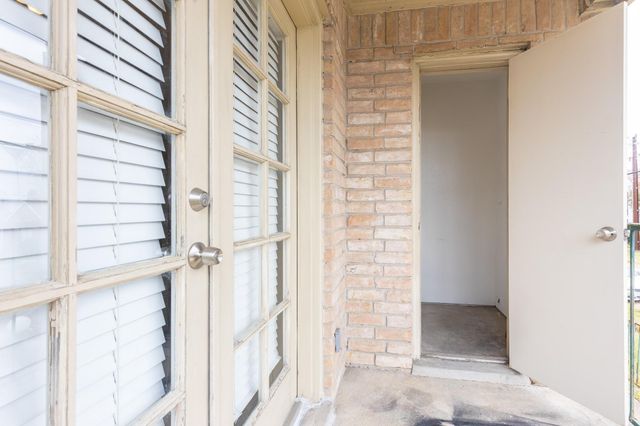 14600 Fonmeadow Drive 107, Houston, TX 77035