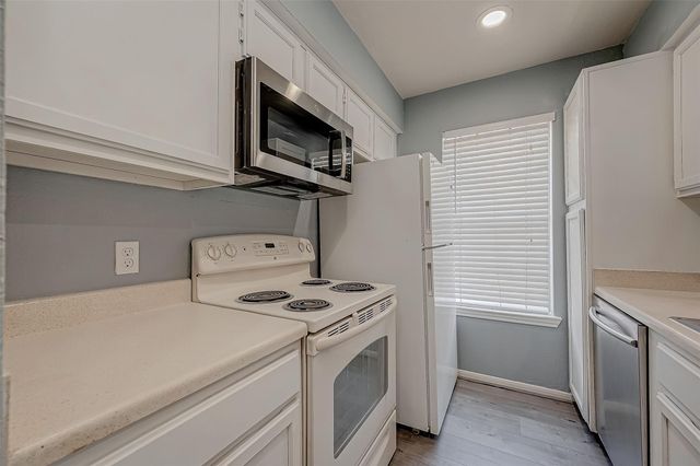 14600 Fonmeadow Drive 107, Houston, TX 77035