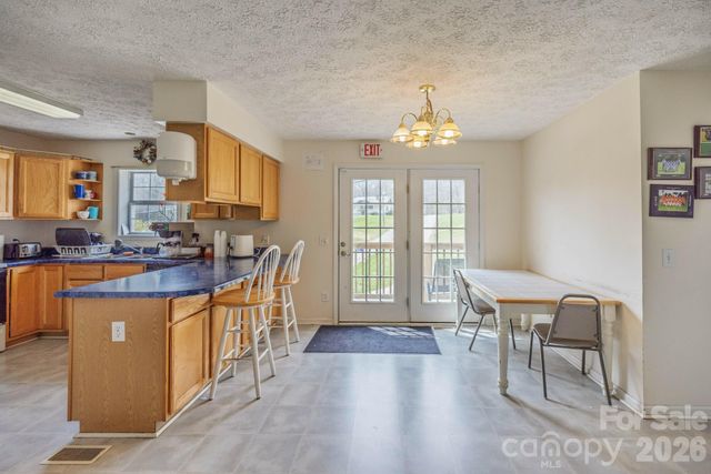 396 New Leicester Highway, Asheville, NC 28806