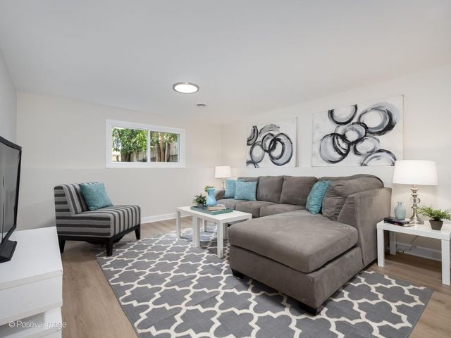 18011 GREENVIEW Terrace, Country Club Hills, IL 60478
