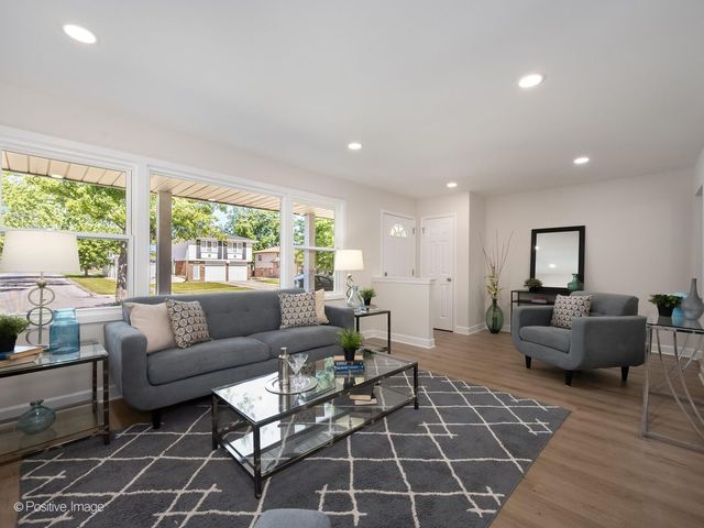 18011 GREENVIEW Terrace, Country Club Hills, IL 60478