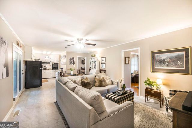 1607 Marshall Circle, Perry, GA 31069