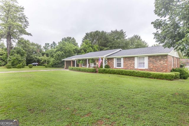 1607 Marshall Circle, Perry, GA 31069