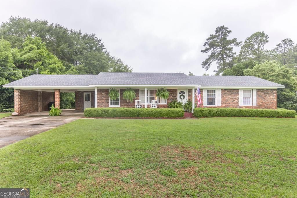 1607 Marshall Circle, Perry, GA 31069