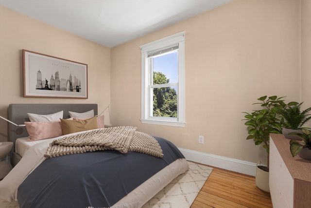 47 Chapel 19, Norwood, MA 02062