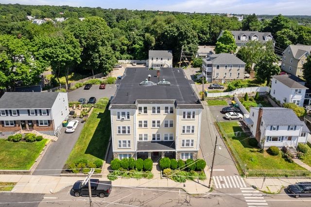 47 Chapel 19, Norwood, MA 02062