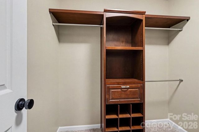 8041 Stoneham Court, Charlotte, NC 28105