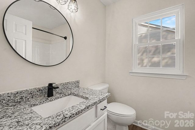 8041 Stoneham Court, Charlotte, NC 28105