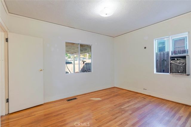 1221 Wesley Avenue, Pasadena, CA 91104