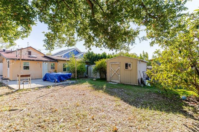 1221 Wesley Avenue, Pasadena, CA 91104