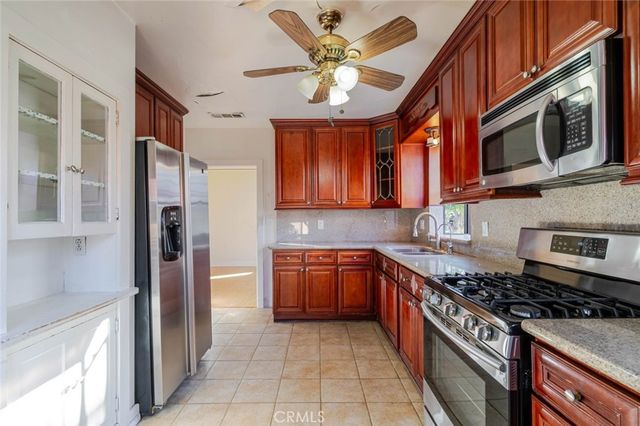 1221 Wesley Avenue, Pasadena, CA 91104