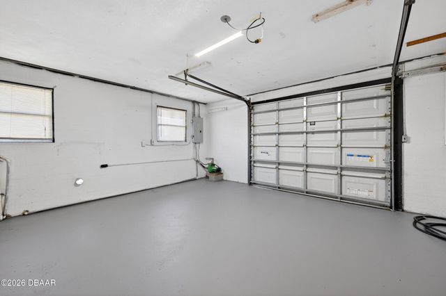 123 W Ocean Avenue, Edgewater, FL 32132