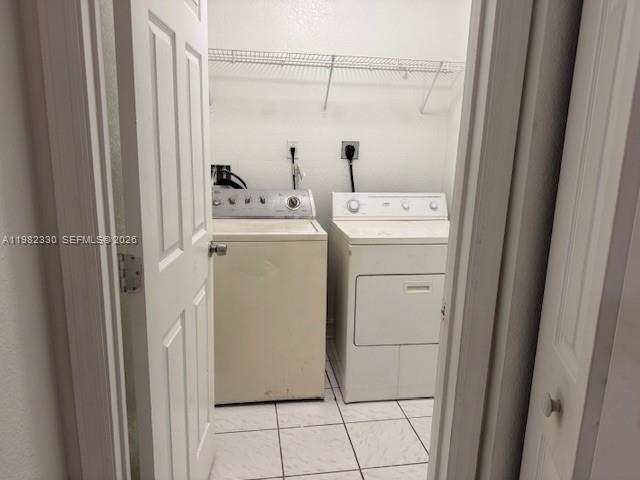 2874 NW 55th Ave 1B, Lauderhill, FL 33313