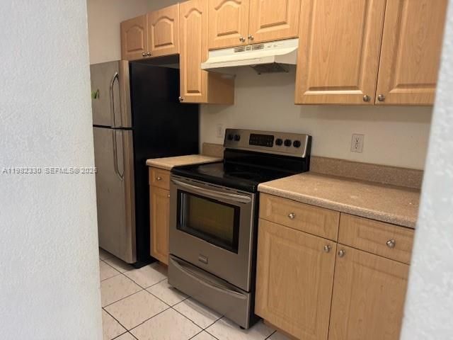 2874 NW 55th Ave 1B, Lauderhill, FL 33313