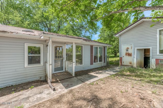 16905 Kingsport Highway, Fall Branch, TN 37656