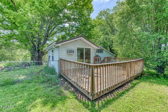 16905 Kingsport Highway, Fall Branch, TN 37656