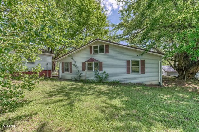 16905 Kingsport Highway, Fall Branch, TN 37656