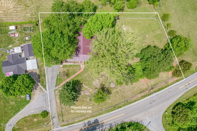 16905 Kingsport Highway, Fall Branch, TN 37656