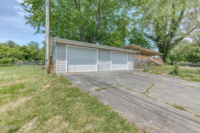 16905 Kingsport Highway, Fall Branch, TN 37656