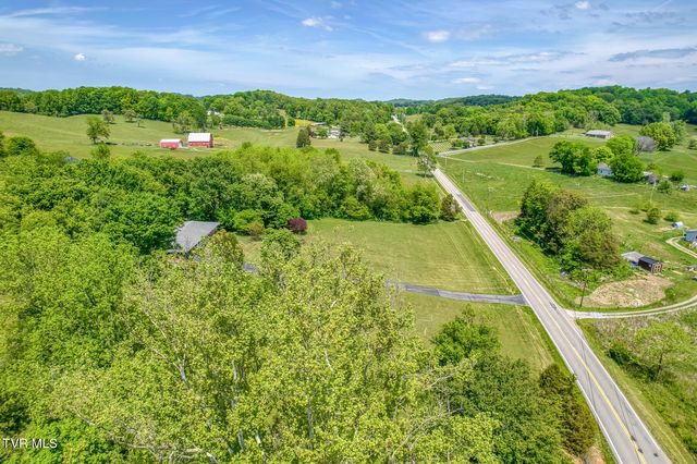 16905 Kingsport Highway, Fall Branch, TN 37656