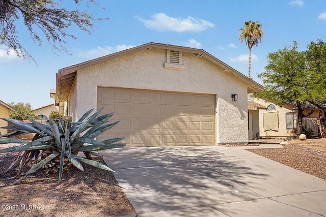 2690 W Camino Del Venegas, Tucson, AZ 85742