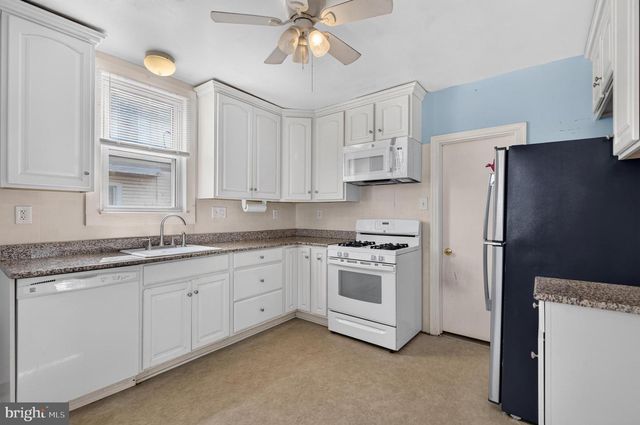 500 URBAN AVE, Glenolden, PA 19036