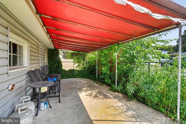 500 URBAN AVE, Glenolden, PA 19036
