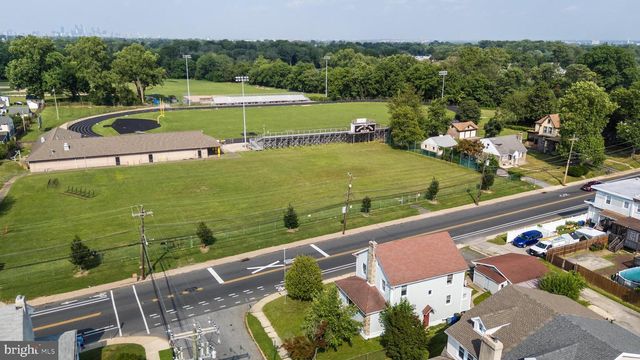 500 URBAN AVE, Glenolden, PA 19036