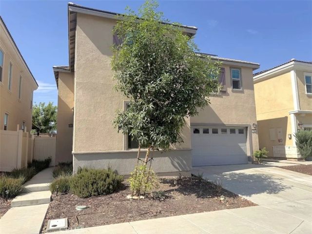 1014 W Buttercup, Rialto, CA 92376