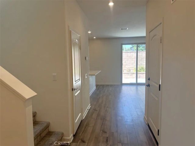 1014 W Buttercup, Rialto, CA 92376