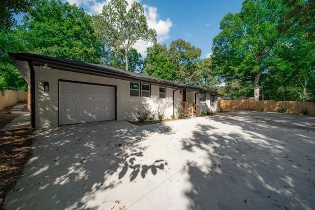 3154 N Druid Hills Road, Decatur, GA 30033